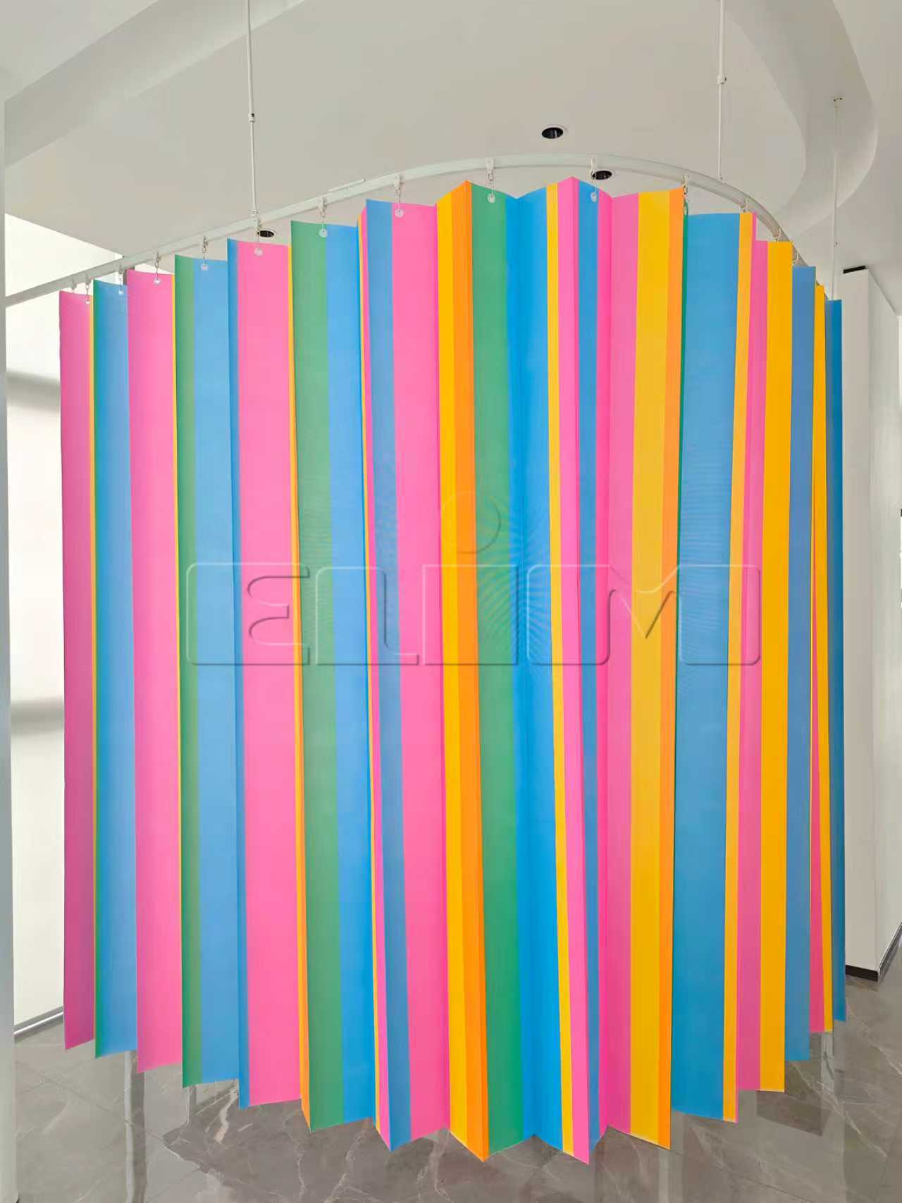 Eldobható gyermekszobás függönyök